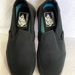 Vans Slip Ons UltraCush Men’s 4.5 Women’s 6.0